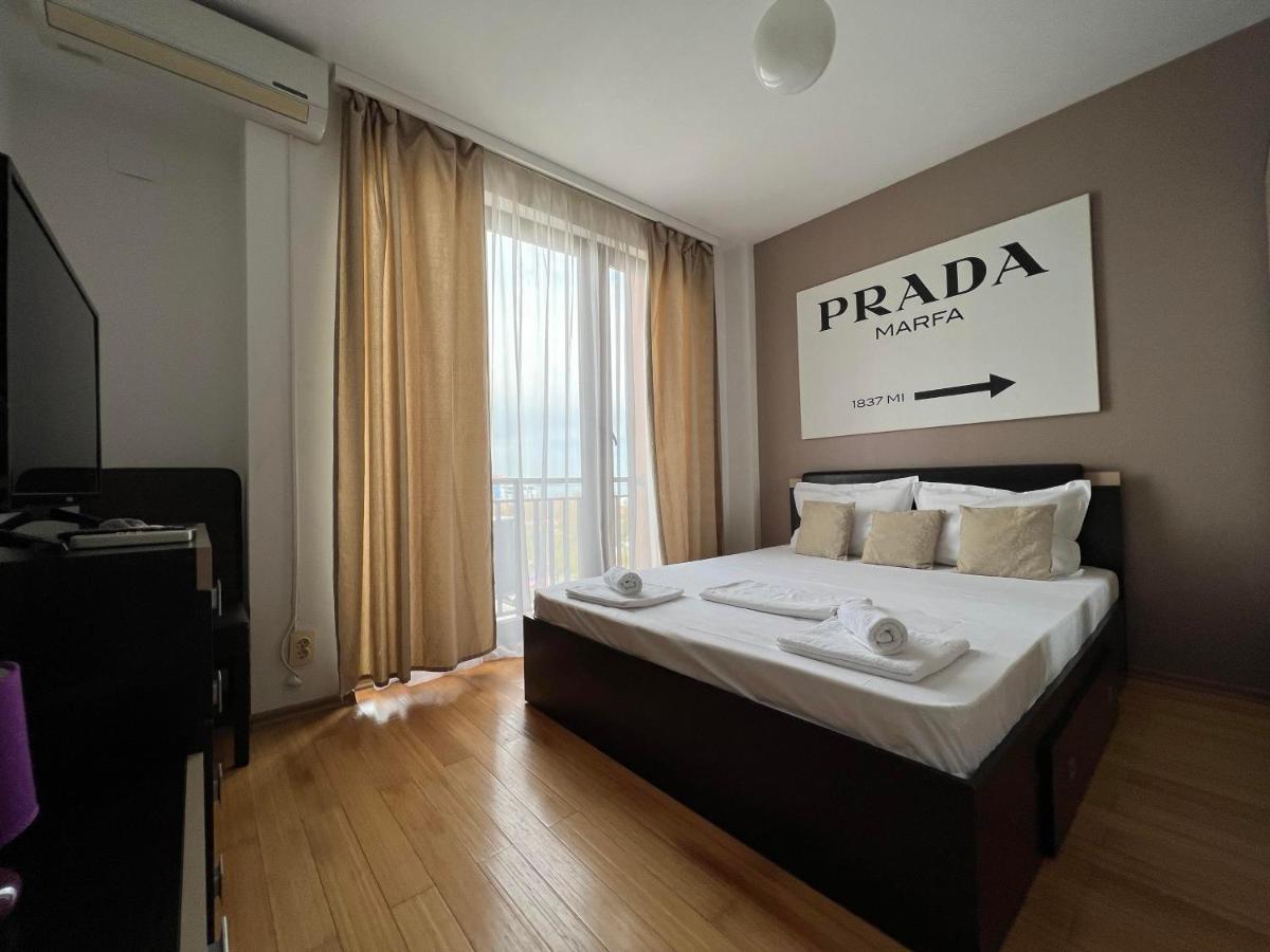Bari Luxury Residence Mamaia Exterior photo